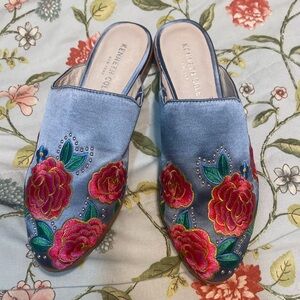 Kenneth Cole New York Pointed Toe Floral Embroidered Flats